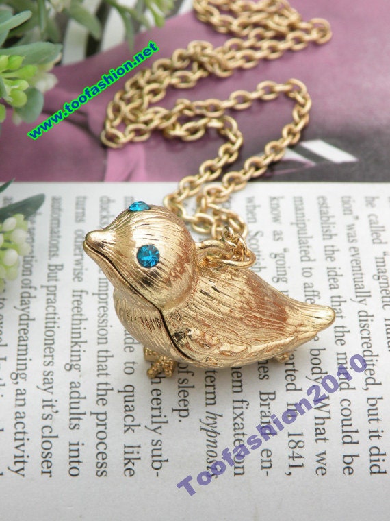 Pretty retro gold 3d bird can open locket pendant necklace punk style