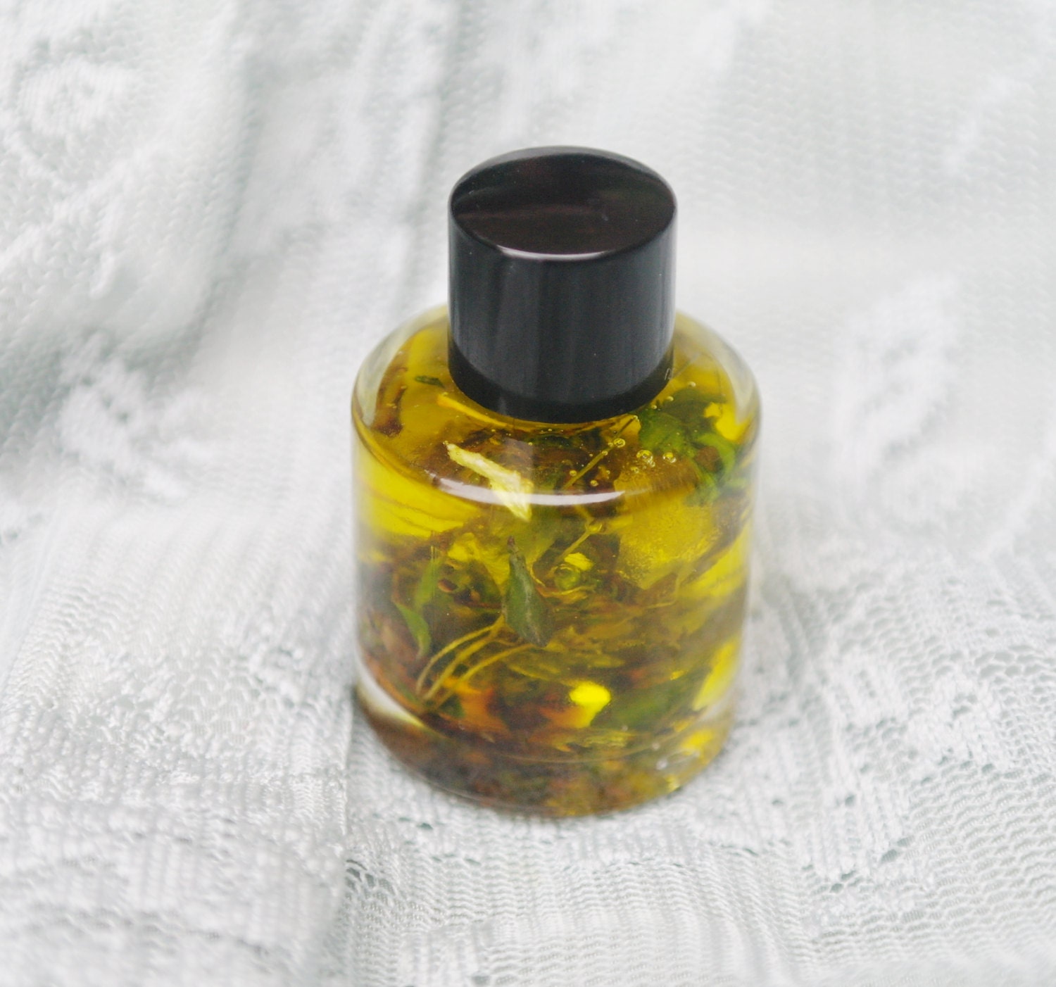 Faery Sight Herbal Infused Oil. 10ml. Working with Faeries, Nature Spirits, Devas, Elementals
