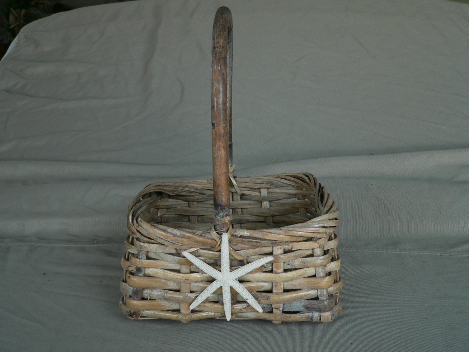 Beachy Basket with Rustic Charm
