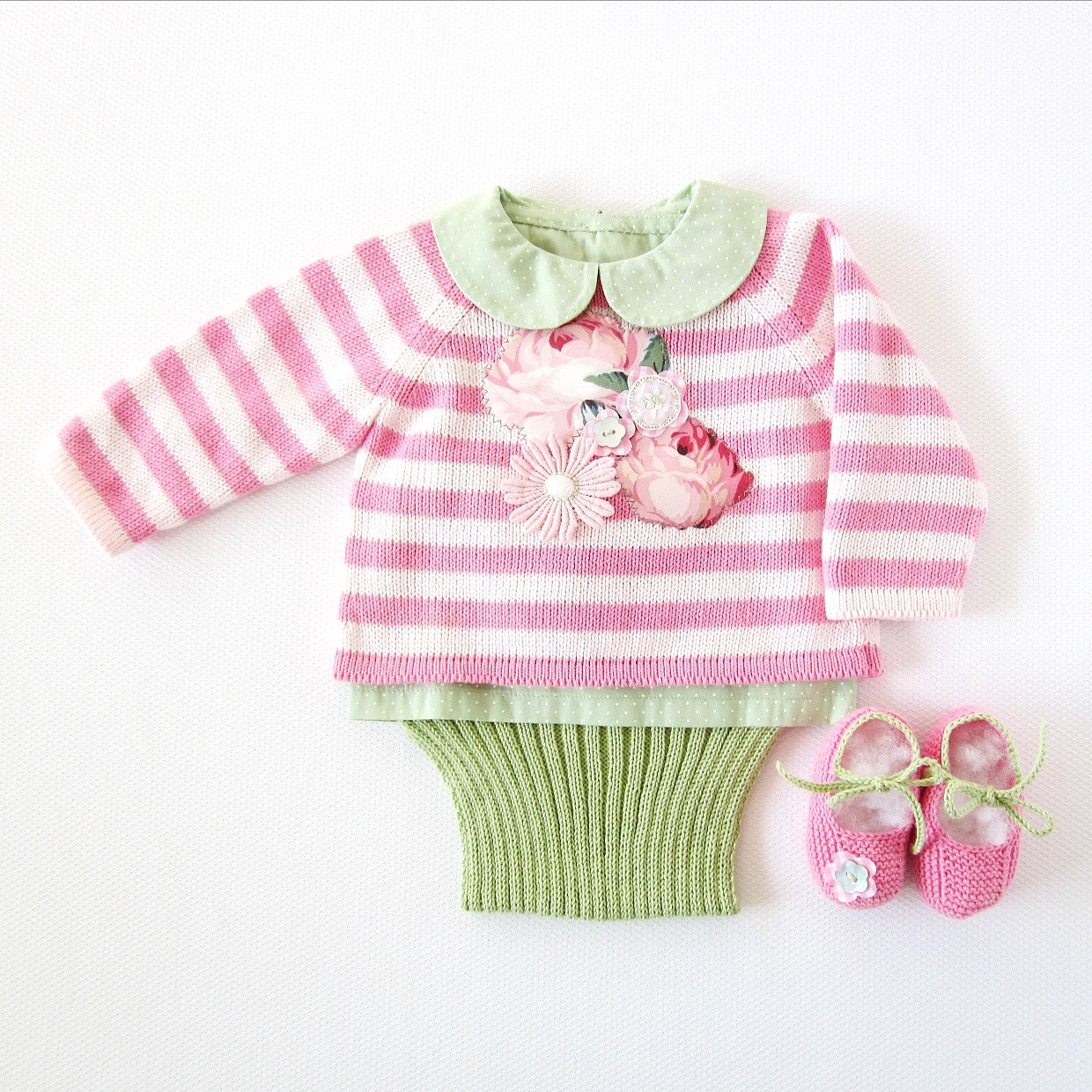 Knitted striped sweater, diaper cover and shoes in pink/green, with flowers. 100% cotton. READY TO SHIP size newborn. Easter.