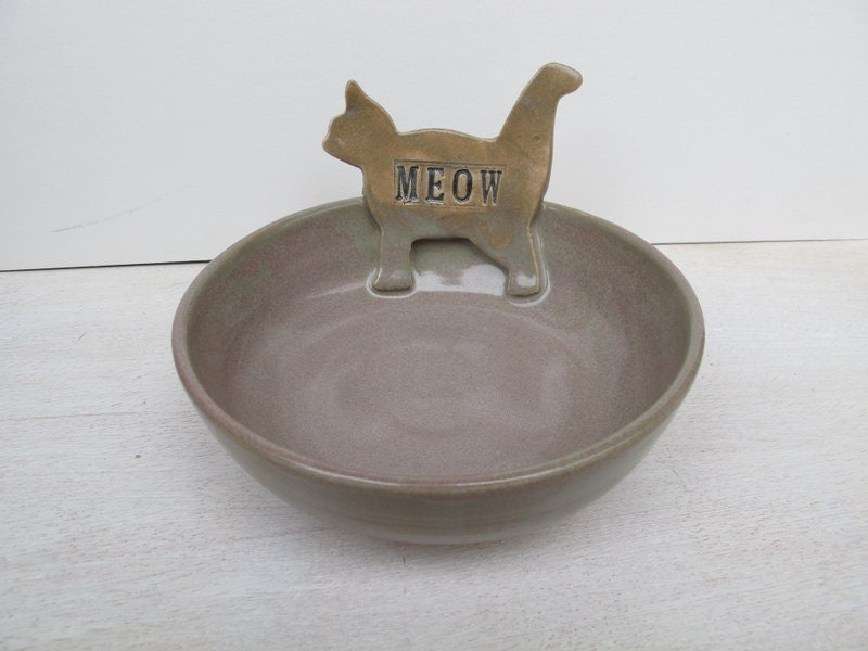 Ceramic Cat Bowl with "MEOW" // Handmade Pottery Cat Dish // Pet Dish