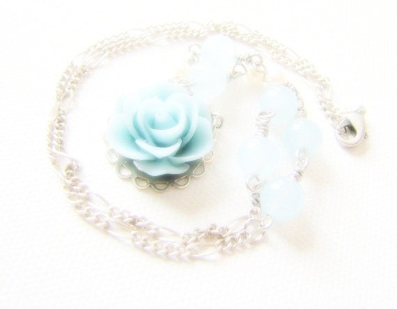 Blue Necklace Vintage Flower Pendant Necklace Wedding Jewelry Bridesmaid Jewelry Maid of Honor Gifts Victorian Wedding