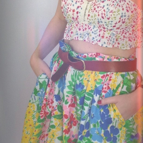 A 1980s Bright Floral Long Skirt with Pockets. Vintage.