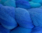 Hand dyed Roving - Falkland wool top, Blues, great for spinning and felting, hand dyed