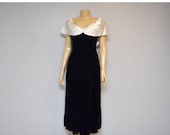 SPRING SALE vintage 1950s velour evening gown / dress size medium