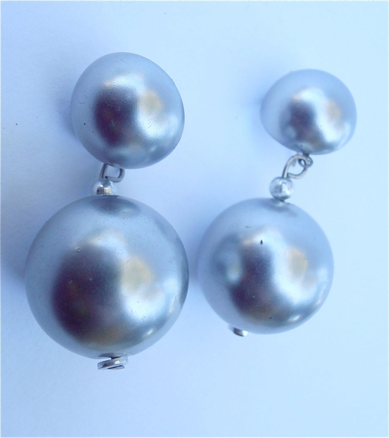 Vintage Faux Tahitian Pearl Earrings Faux Pearl Earrings Vintage Black Pearl Bead Earrings Faux Large Pearl Earrings Pearl Art Deco Earrings