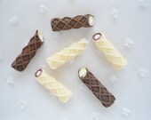 6pcs - Cream Pocky Cookie Snacks Decoden Cabochon (26mm) CE10004