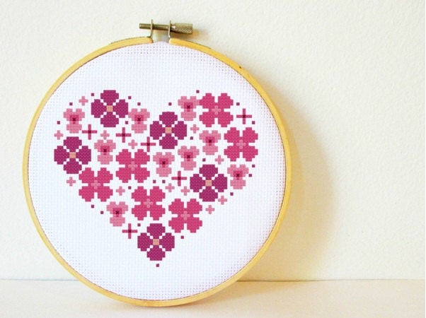 Counted Cross stitch Pattern PDF. Instant download. Flowers Heart. Includes easy beginner instructions.