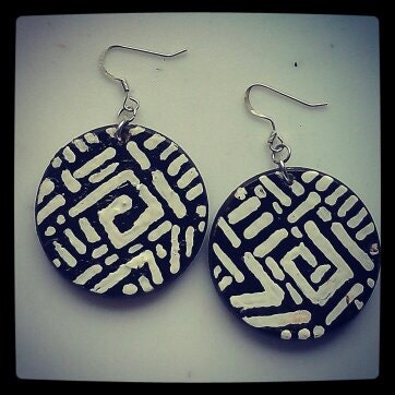 Holly's Mini Earrings