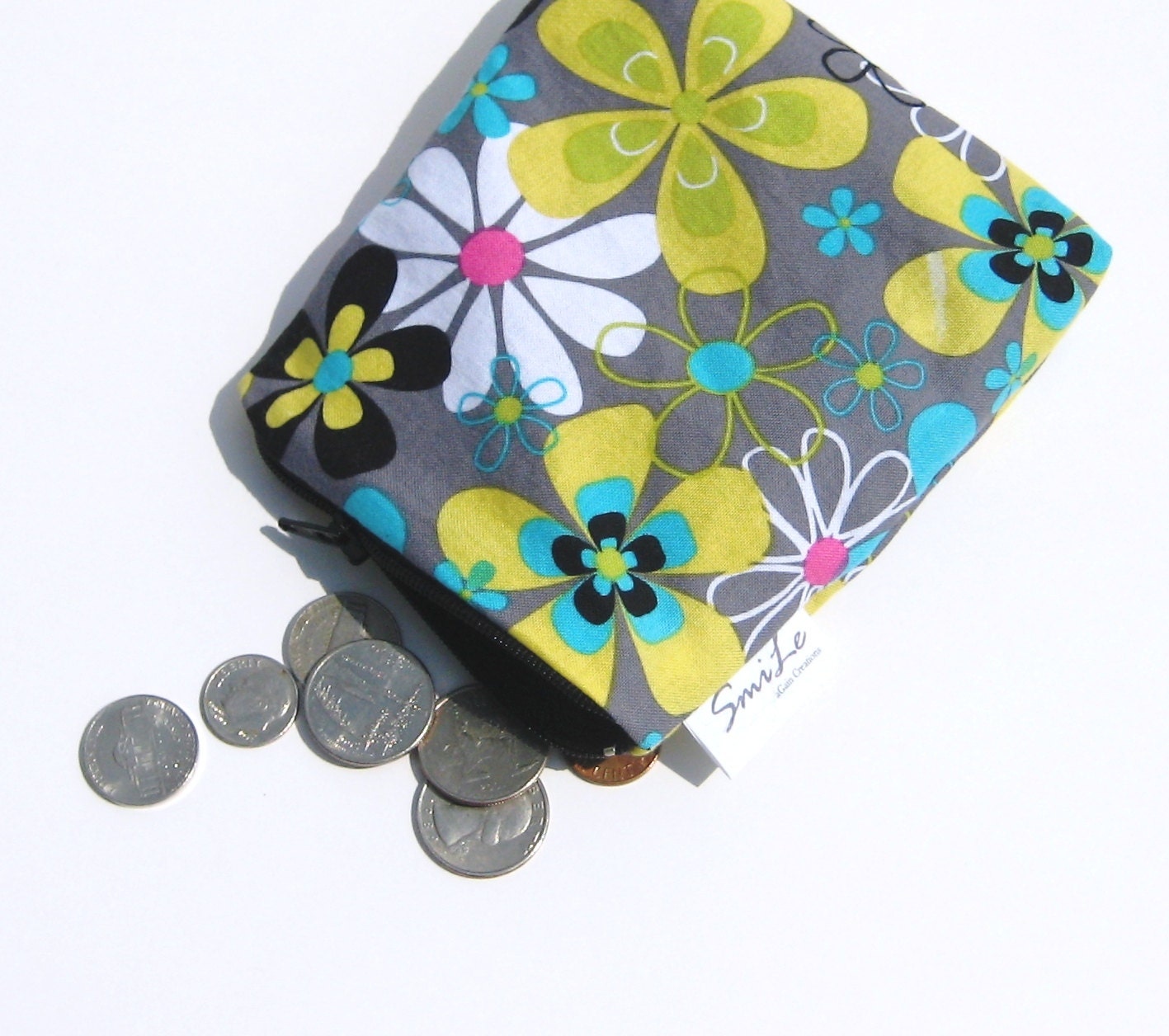 Coin Purse. Small Pouch. Business Card Holder. Gray White Black Green Aqua Pink Flowers. Zipper Closure. Fabric Lined. Spring Line.