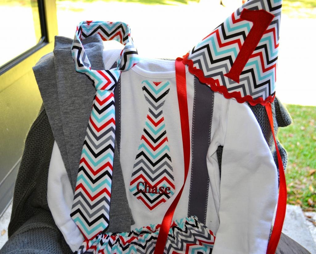 1st Birthday Cake Smash CHEVRON 1st Birthday 2nd 3rd 4th 5th Party Hat and Personalized Onesie Photo Prop