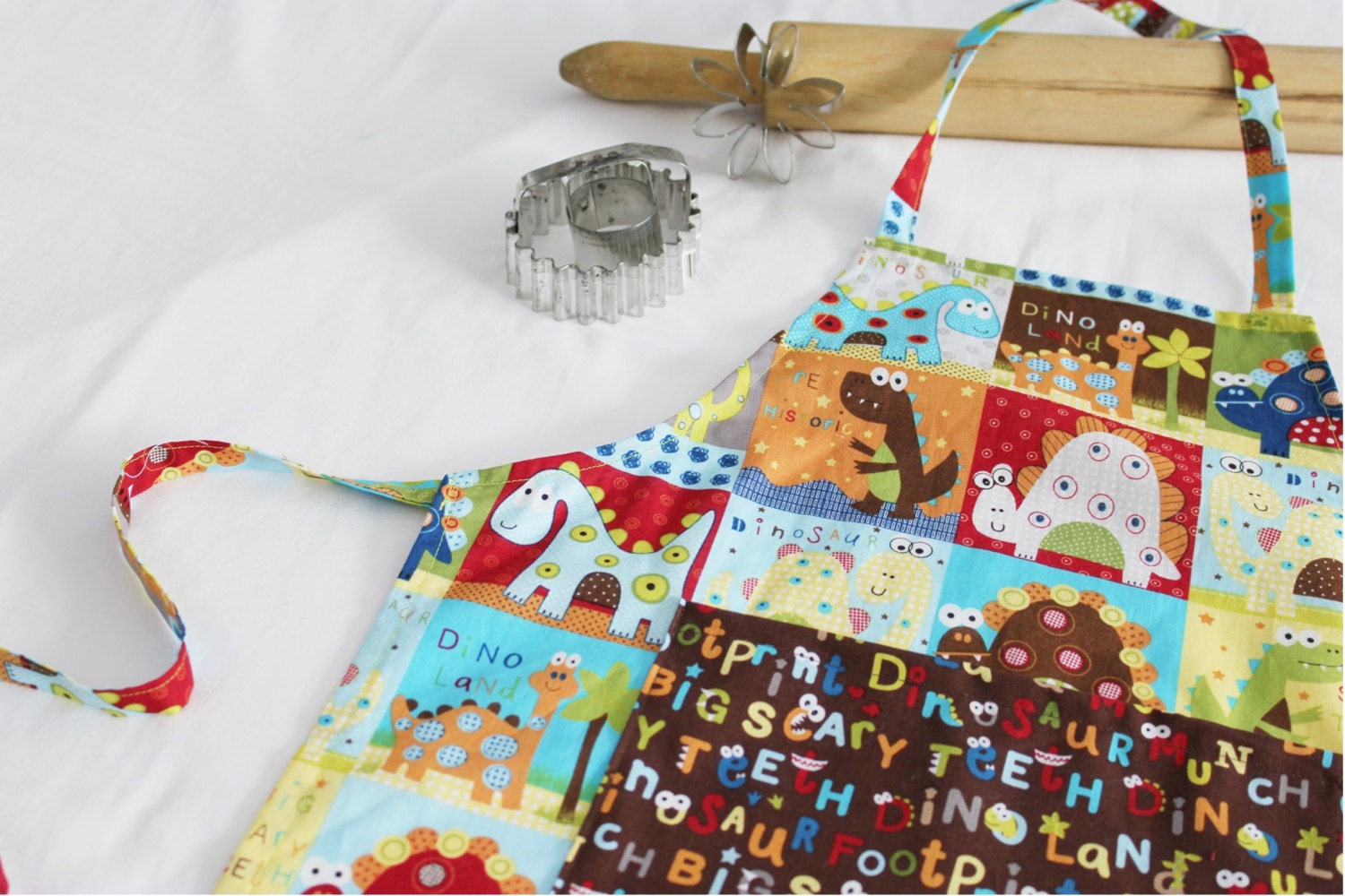 Dinosaur Child Apron with pocket