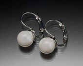 Pearl Leverback earrings
