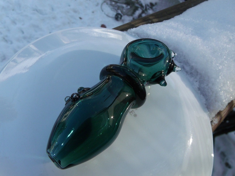 Blue Green Spike Glass Tobacco Pipe