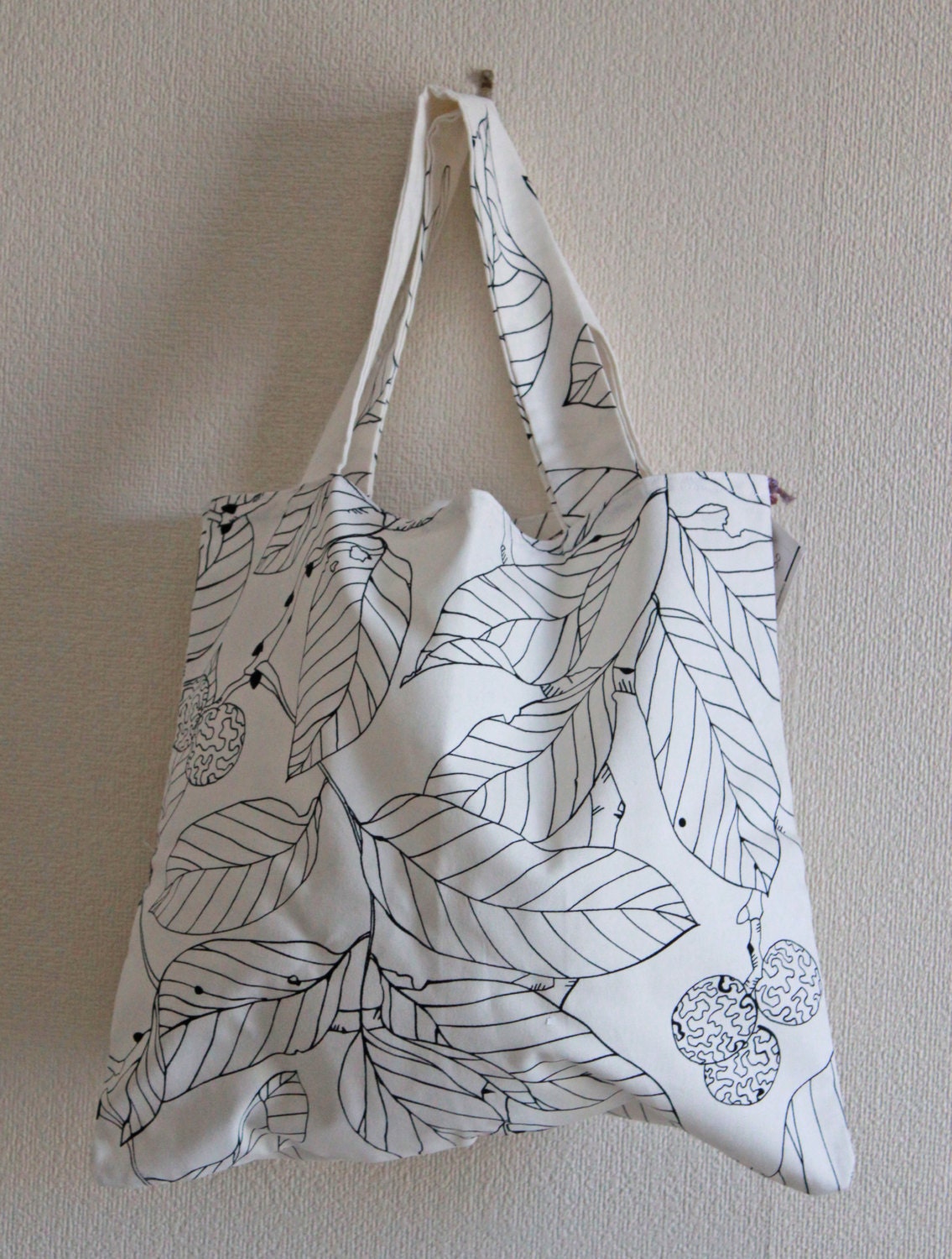 Ladies canvas Tote Bag for swimming, beach, library, books, music bag, and shopping holdall with pretty woodland pattern.