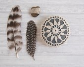 crochet lace stone // rustic beach // river rock // cottage chic // Wedding decor // flower // ring bearer pillow