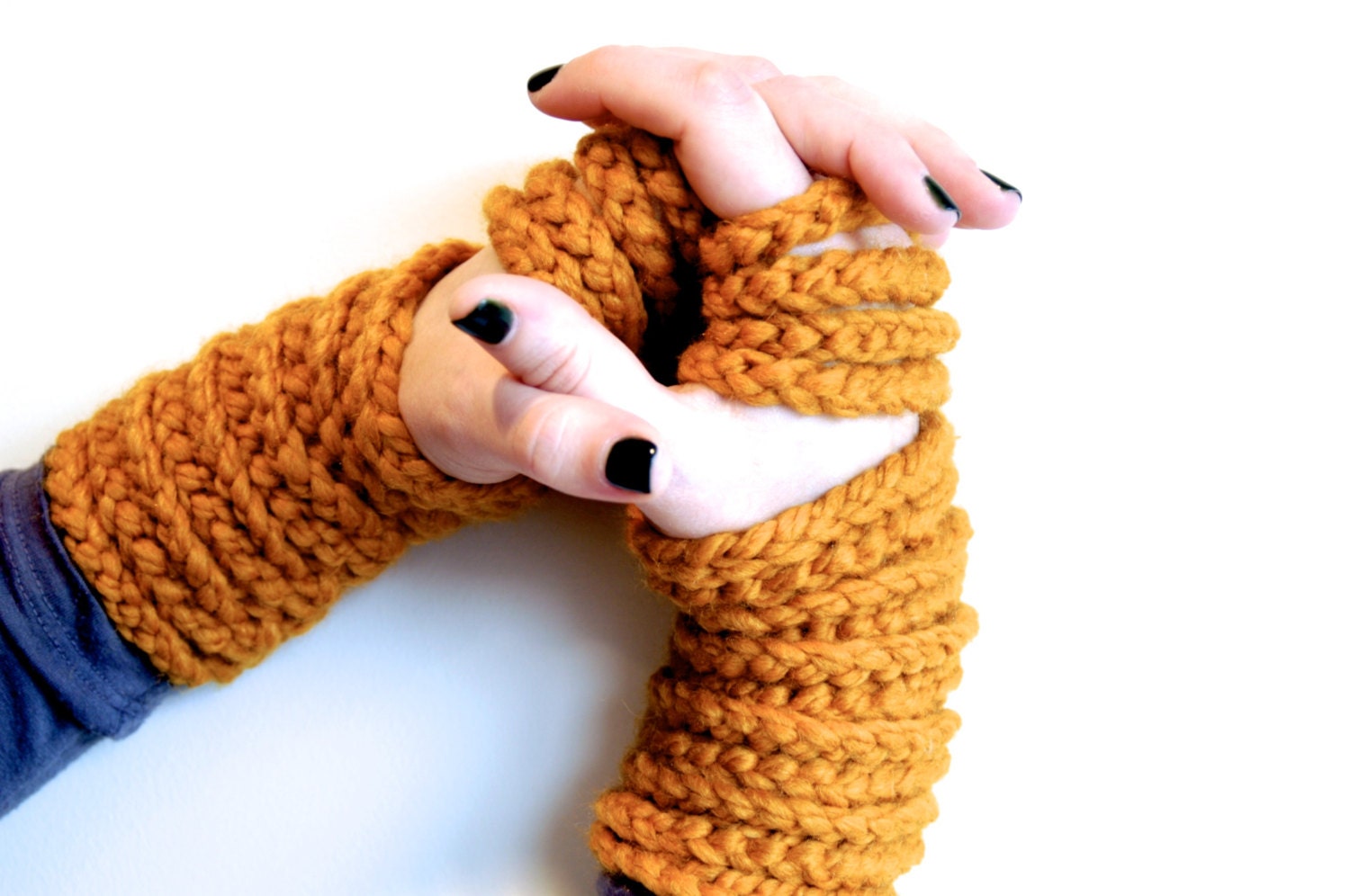 Gauntlet Wrist Warmers in O.J, Fingerless Gloves, Chain Gloves, Gloves, Wrist Warmers