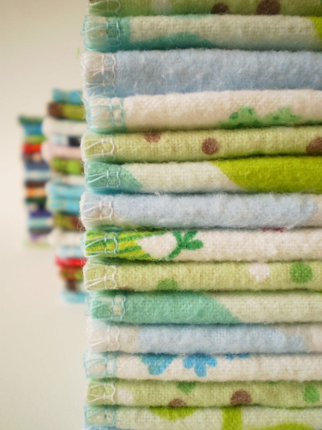 Reusable Cloth Wipes Pack of 16--Ribbit Frog Mix--Ready To Ship