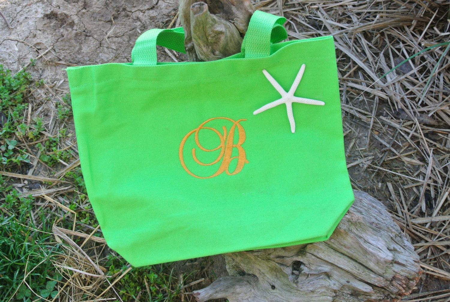Beach Wedding Bag, Monogramed Flower Girl Favor, Birthday Gift Girl