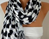 BIG SALE Heart Scarf  Pashmina Scarf  Cotton Scarf Shawl  Scarf  Cowl  Scarf  - Gray - White - Black fatwoman