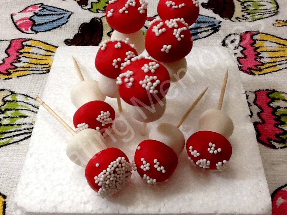 24 Fondant Mushrooms - Cupcake  or cake Toppers