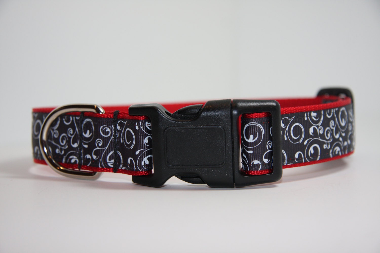 Dog Collar - Black and white swirls on Red - black buckle