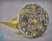 FULL PRICE (not a deposit) MEDIUM Yellow Gold Crystal Brooch Bouquet - by Blue Petyl - Bridal Bouquet - Wedding Bouquet