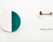 Ceramic brooch  for  women emerald & white.Scandinavian minimalist design.Modern Circle Brooch Pin by Viruset Studio