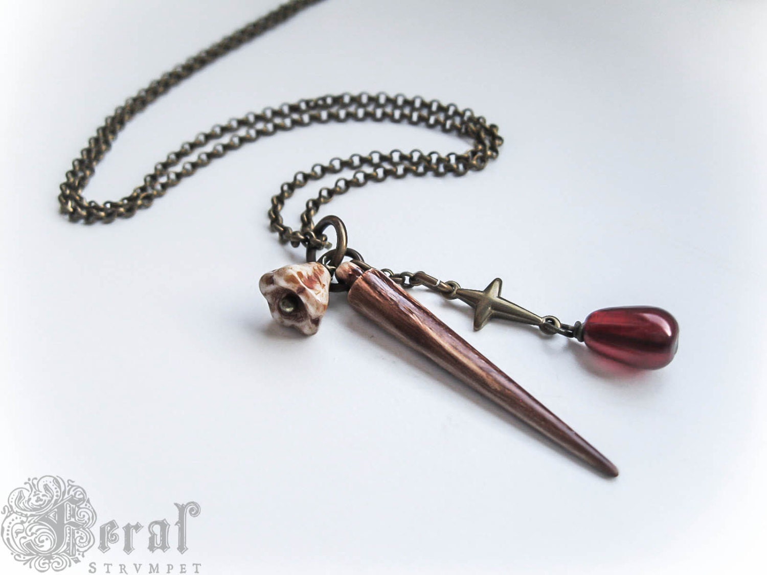 Vampire Slayer Stake Cross Garlic and Blood Drop Necklace in Brass. Buffy Slayer Steampunk. Mister Pointy.