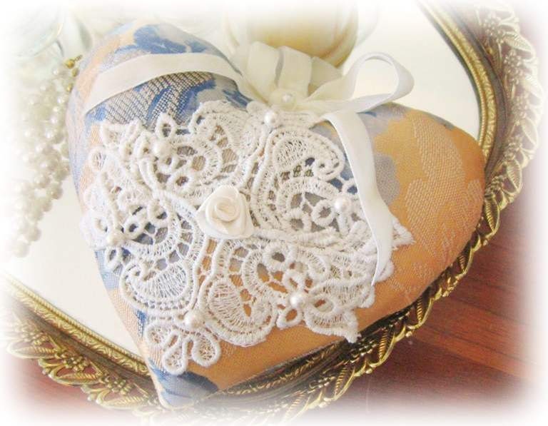 Sachet Heart, Cottage Style, Blue and Golden Yellow, Venise Lace Lavender Buds, Primitive Handmade CharlotteStyle Decorative Folk Art