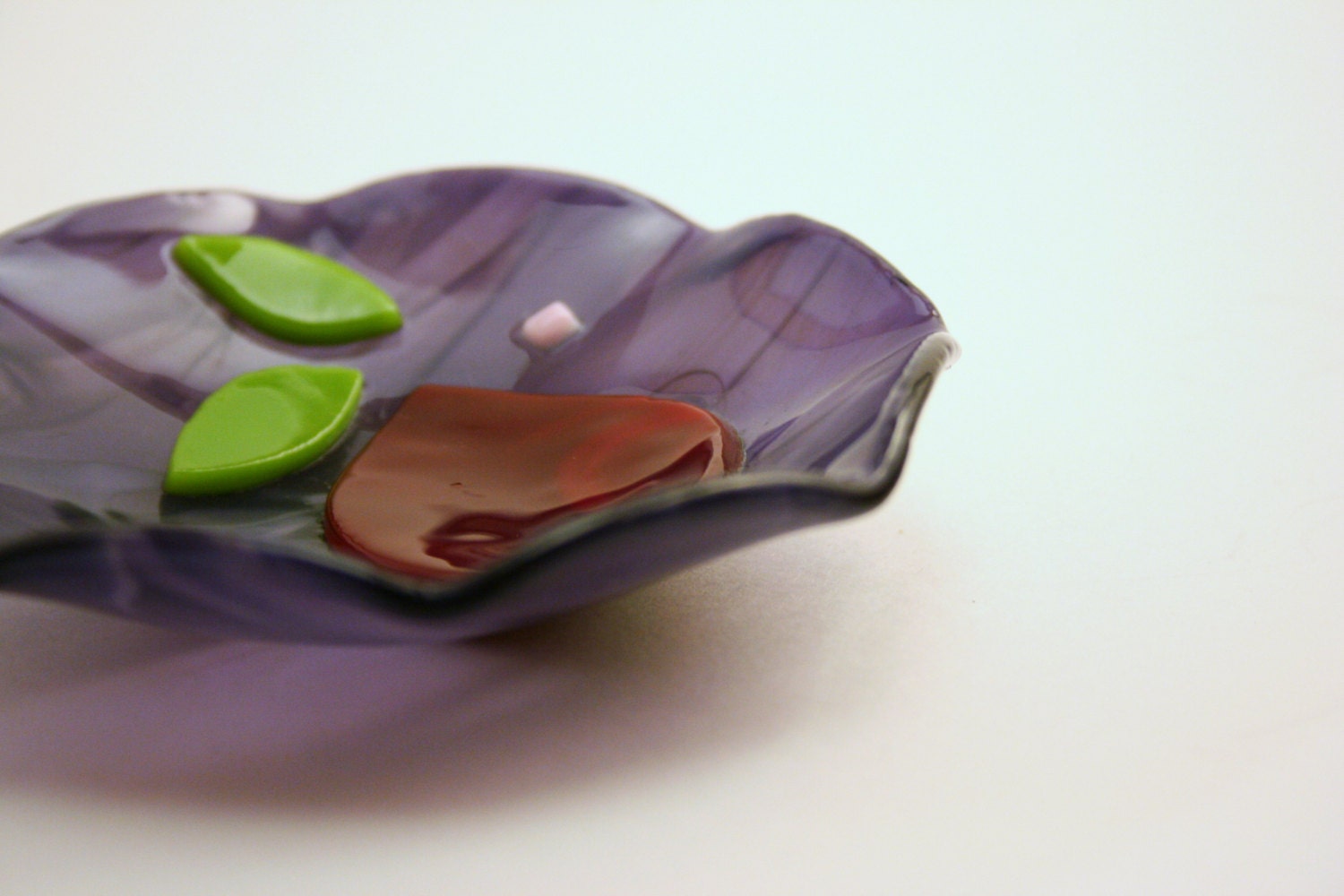 Purple Fused Glass Jewelry Ring Trinket Dish with Leaves