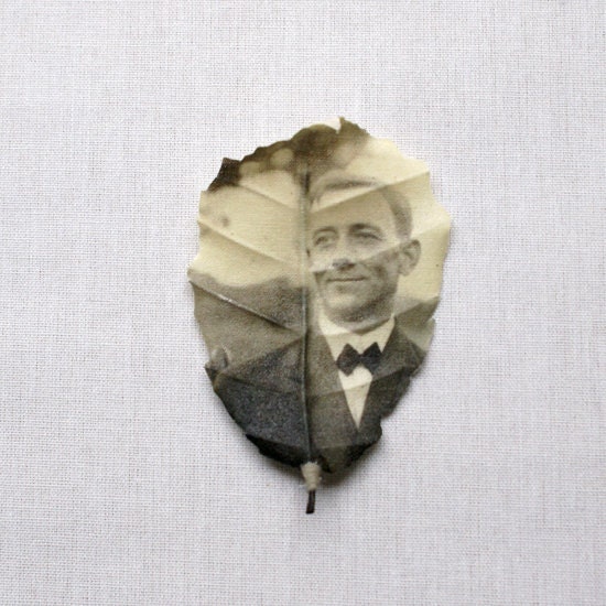 Personalized Hazel leaf brooch with your picture