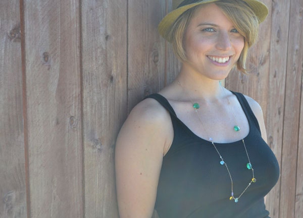 Gold dainty necklace/ gol...