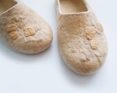 Felted wool slippers for woman. House shoes made of wool