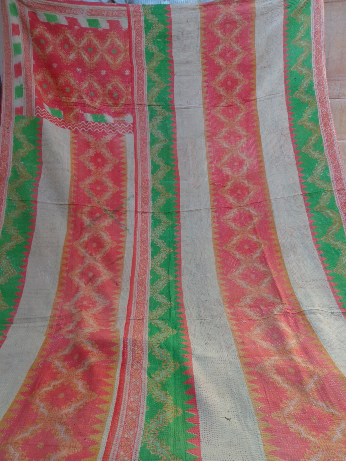Kantha Quilt Gudari Indian Quilt A033