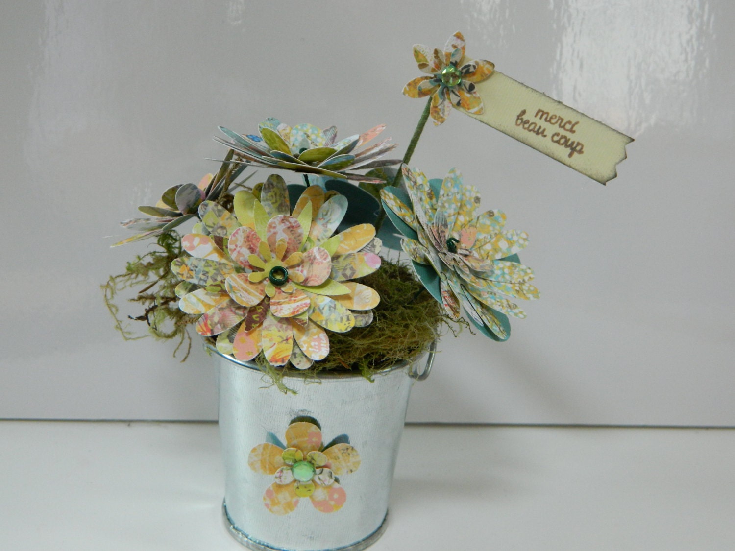 Floral bouquet - Mini Pail - Merci Beau coup -  FREE SHIPPING - In continental U.S.