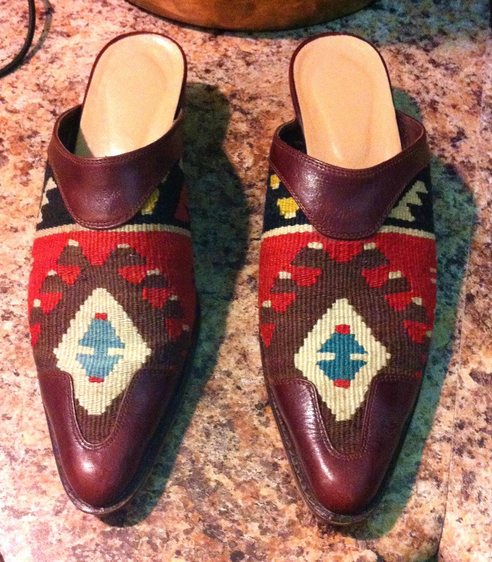 Vintage KILIM turkish woven wool and leather boho shoes