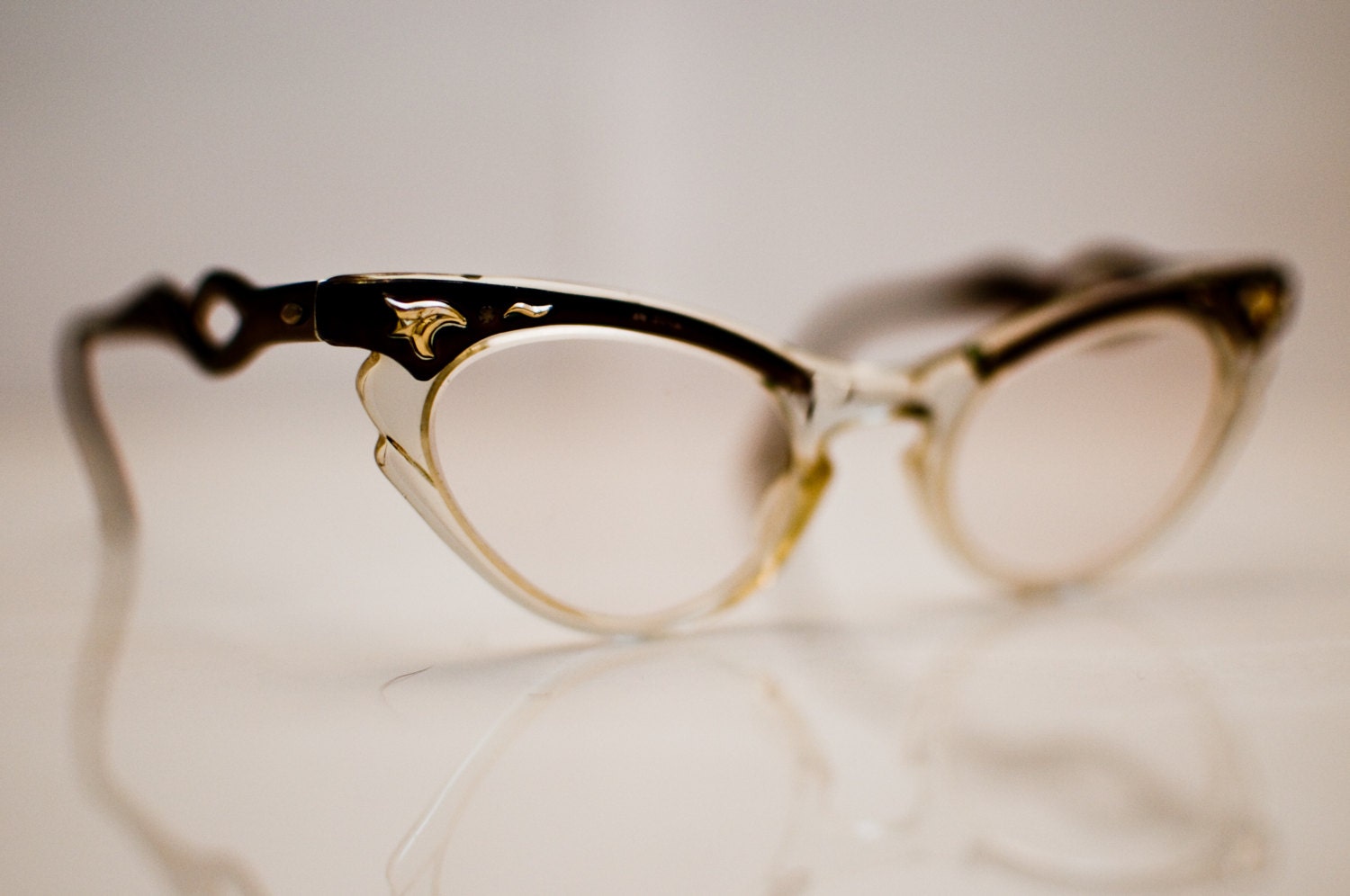 1950s Cateye Glasses: The Ladylike Style