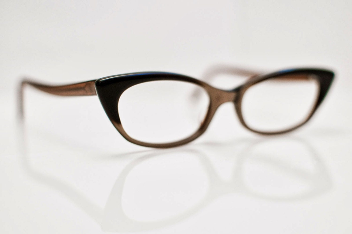 1960s Cateye Glasses: Fade Into Fabulous
