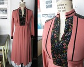 1970s Boho Dusty Pink Cotton Jersey Dress Velvet Bodice by Wendy of California