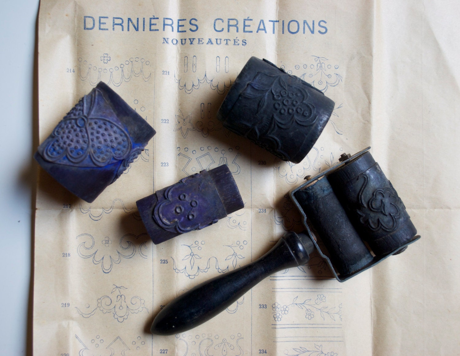 Vintage french embroidery rubber stamps - roller stamp - Large