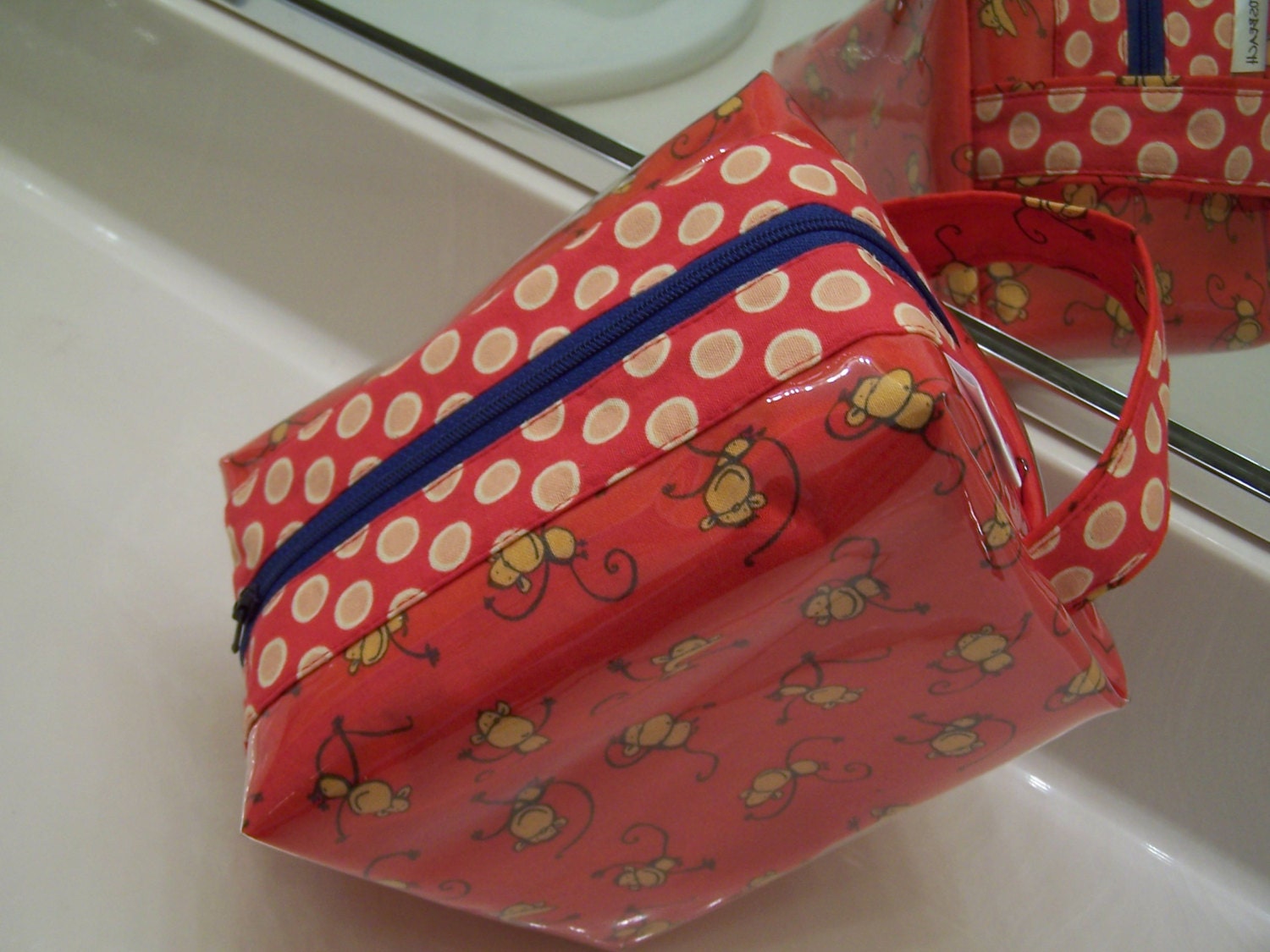Laughing Monkeys Cosmetic Pouch, Make-Up Box Bag, Zippered Ditty Bag, Travel Pouch, Dop Kit