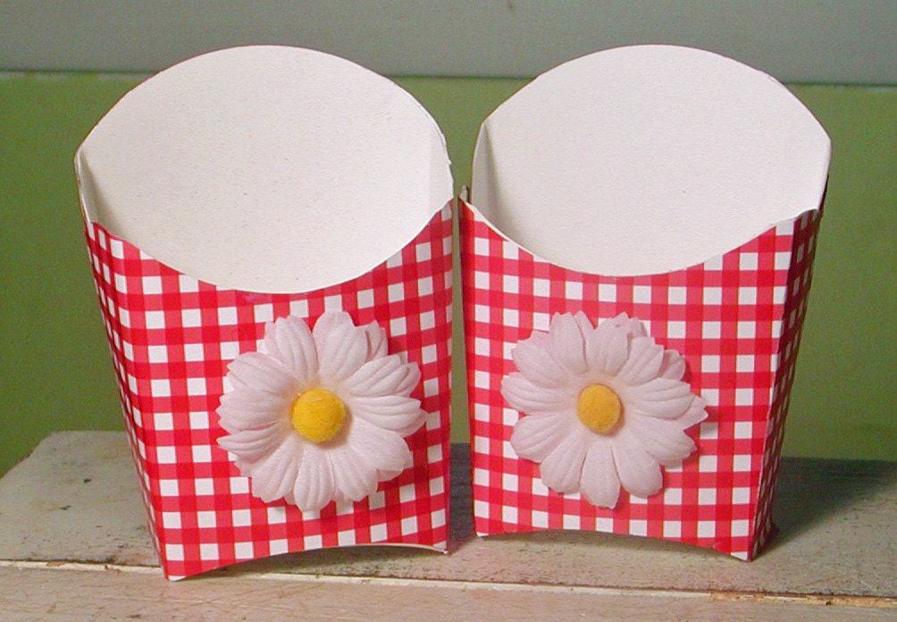 Red Gingham Daisy Favor Box - Set of 12 Il_170x135