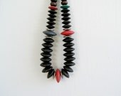 Retro Chunky Necklace, 70s colorful wood beads Necklace, Black, Pink, Blue statement Necklace, Hippie Gypsy Boho Necklace