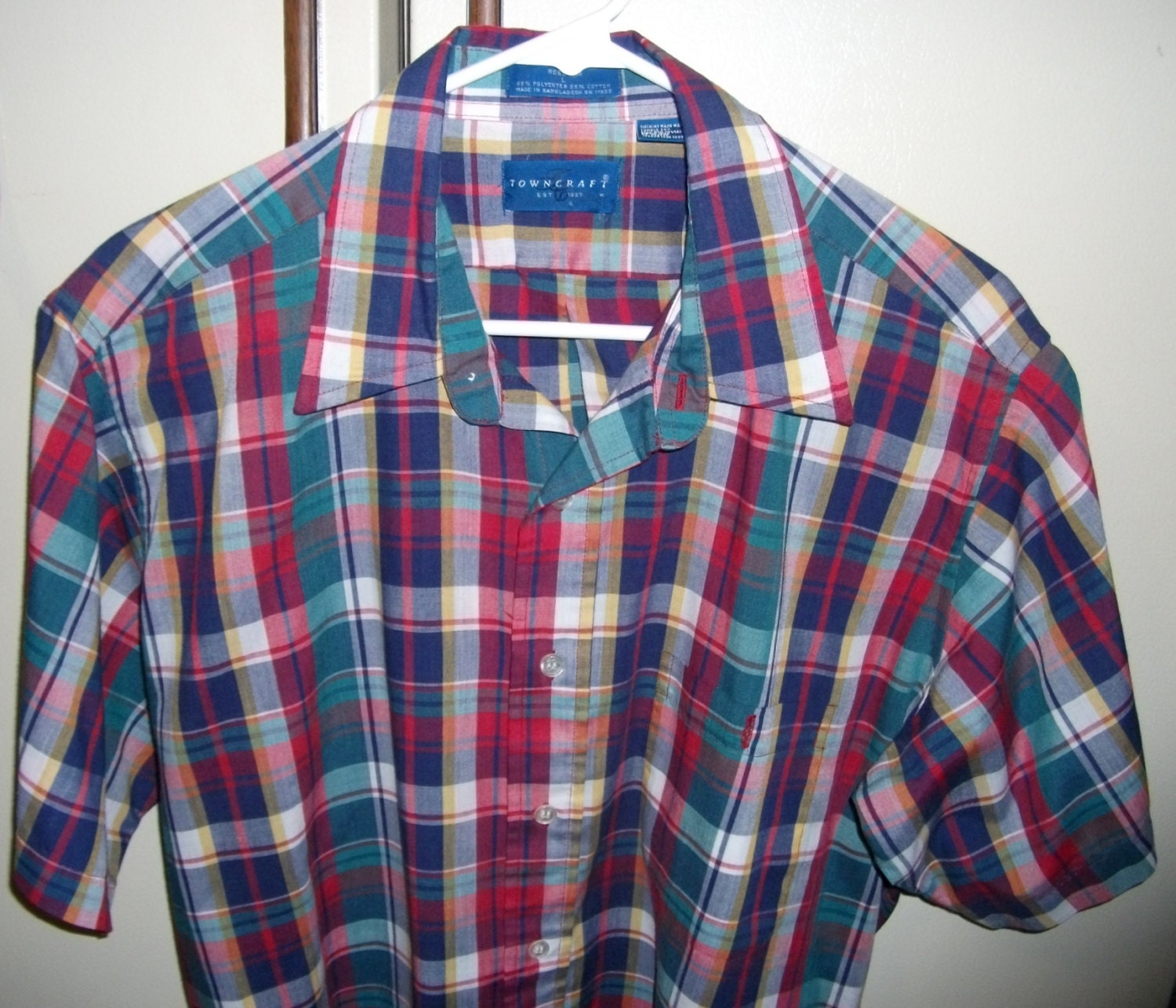 Vintage Men's Short Sleeve Shirt by Towncraft Large Fits chests to 48" Only 10 USD