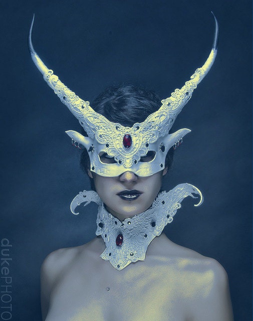 Winter Goblin ...mask & collar от VincentCantillon на Etsy