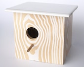 Modern Faux Wood Grain Birdhouse - Nest Box - White Natural - HublerFurniture
