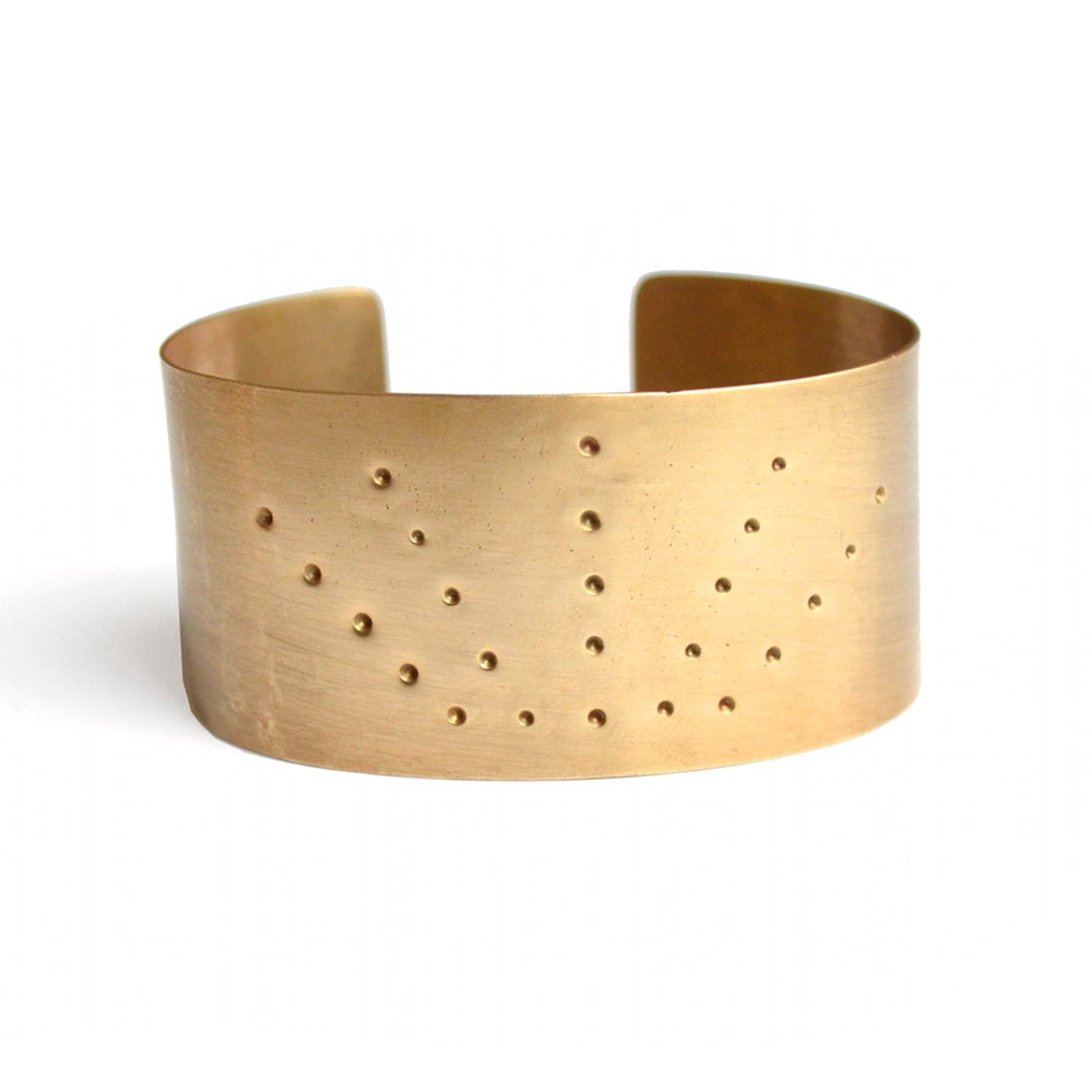 V Cuff