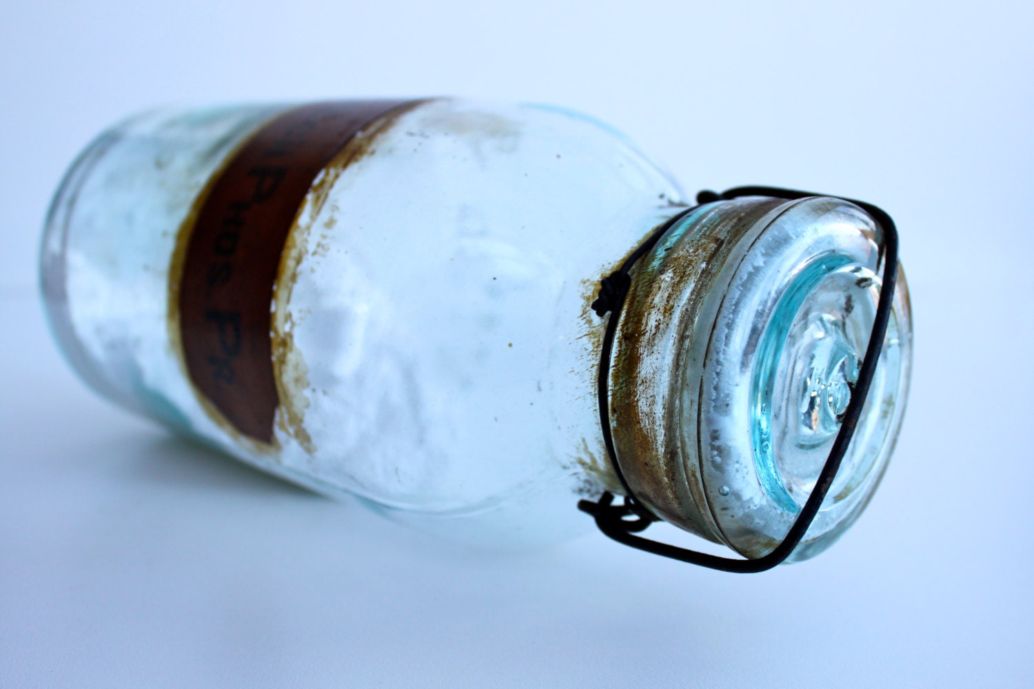 Antique druggist or herbalist bottle - 1