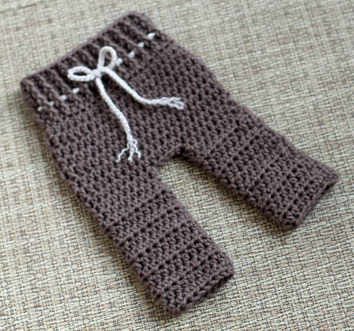 Crochet Baby Pants - Diaper Cover Pants - Newborn Photo Prop - READY TO SHIP